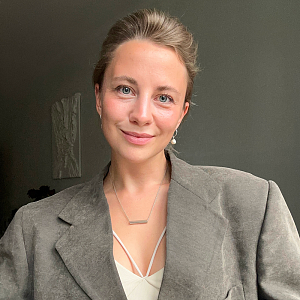 АНАСТАСИЯ УЛЬЯНОВА