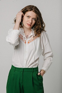 НИНА ИЛЬИНА