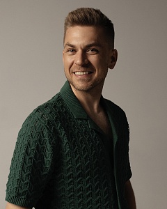 СЕРГЕЙ ОСТРИКОВ 