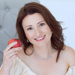 ГАЛИНА ХУСАИНОВА